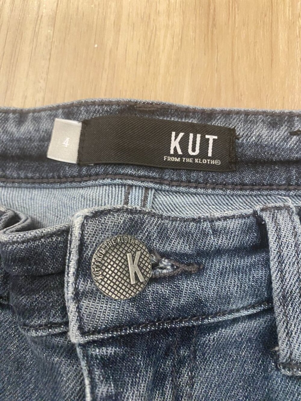 KUT fromthe Kloth Kelsey High Rise Ankle Flare Jeans Gray Distressed Short/Crop - Picture 8 of 10